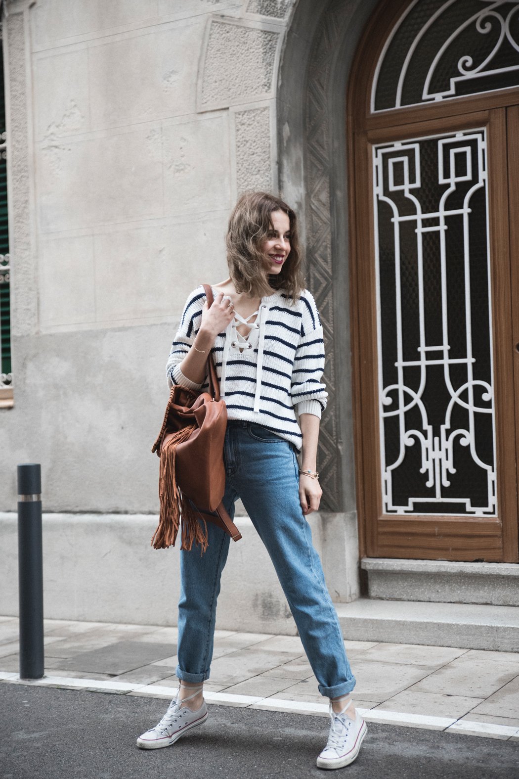 my-new-pimkiw-munich-stripes-mumjeans-fringes-converse-bagpack-mochila-2
