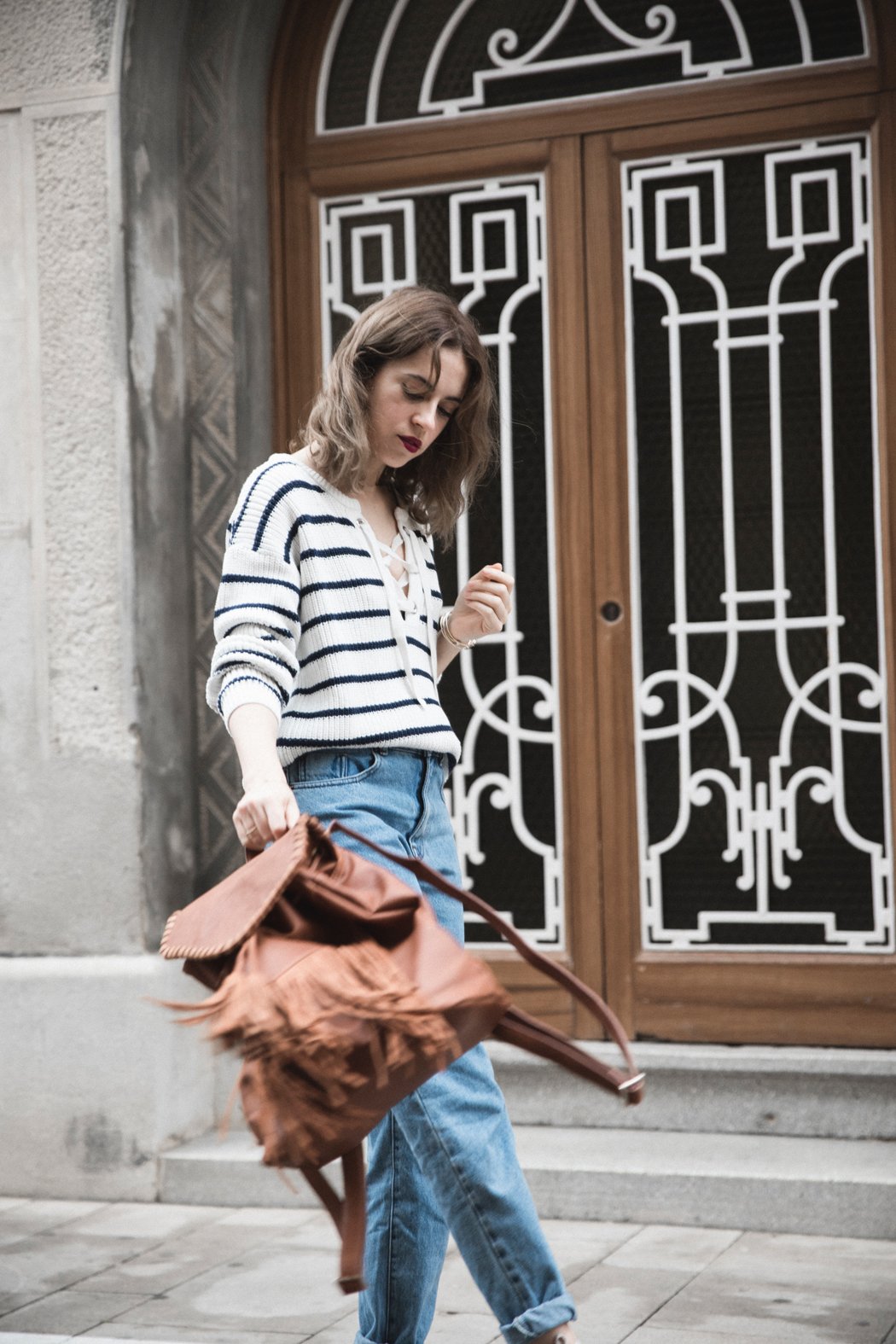 my-new-pimkiw-munich-stripes-mumjeans-fringes-converse-bagpack-mochila-6
