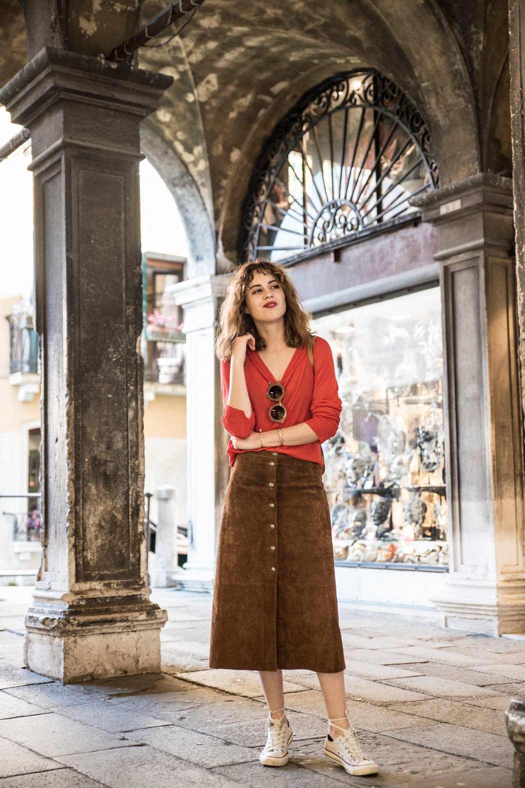 venecia-vueling-skirt-falda-zara-converse-curly-louisvuitton-7