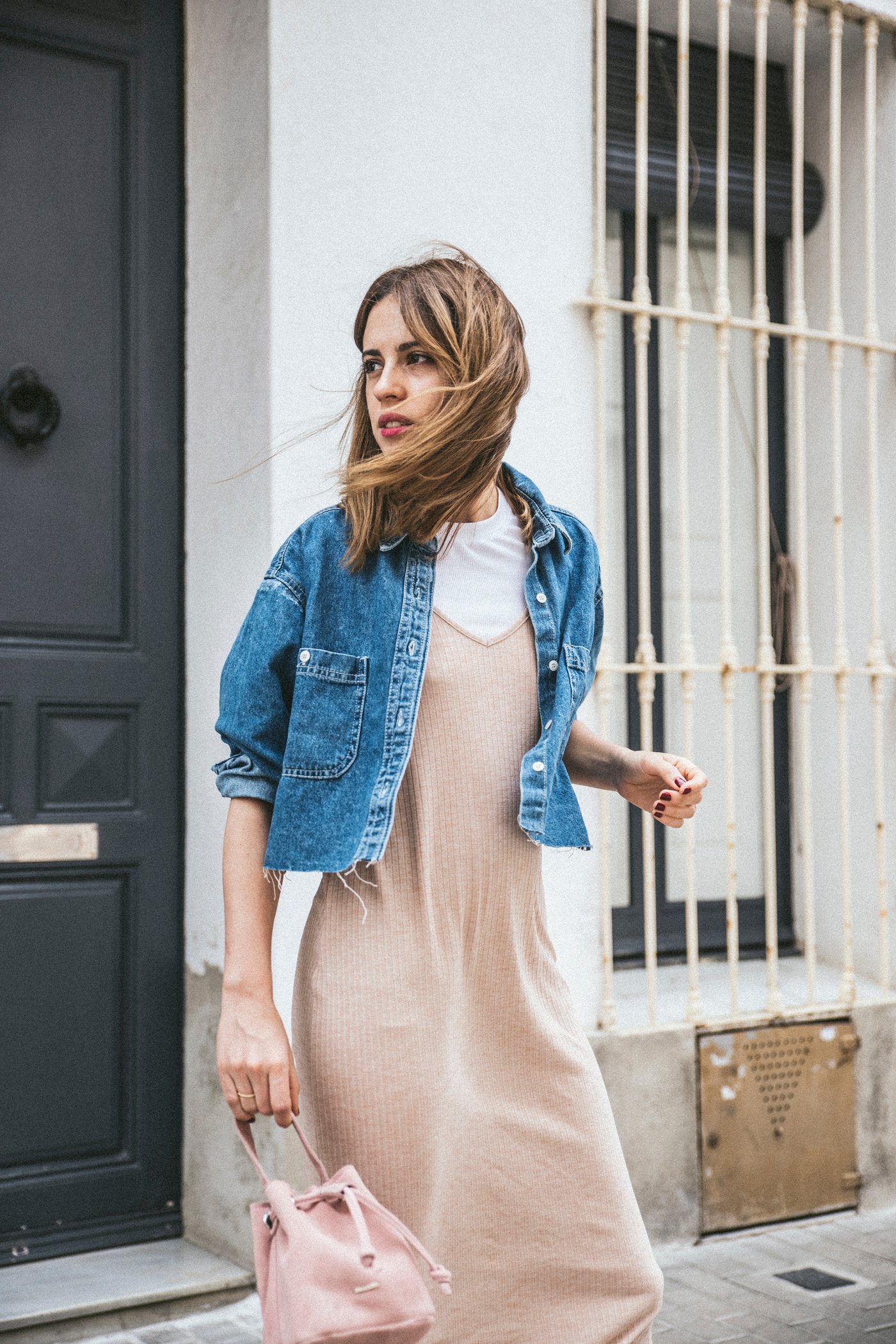 Gana-Sorteo_look_bershka-vestido-con-camiseta-denim-5