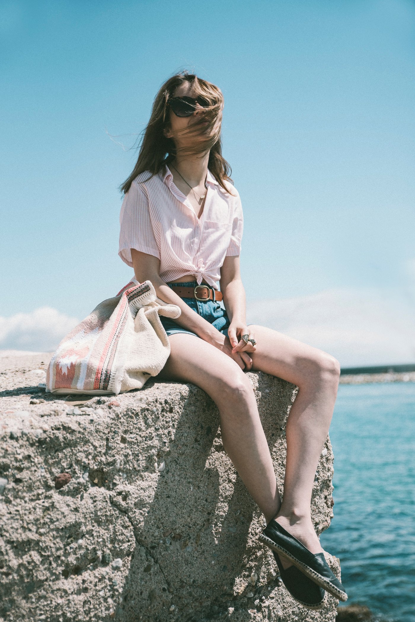 concurso-total_look-Bershka-shorts-denim-camisa_anudada-beach-summer-espadrilles-10