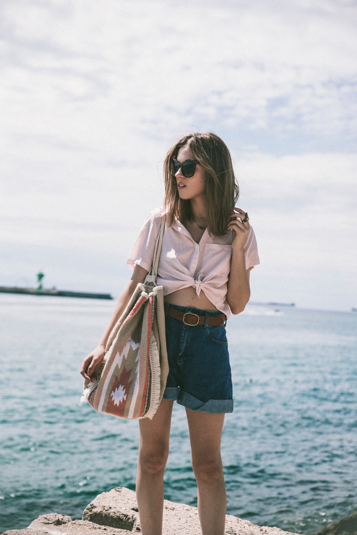 concurso-total_look-Bershka-shorts-denim-camisa_anudada-beach-summer-espadrilles-19