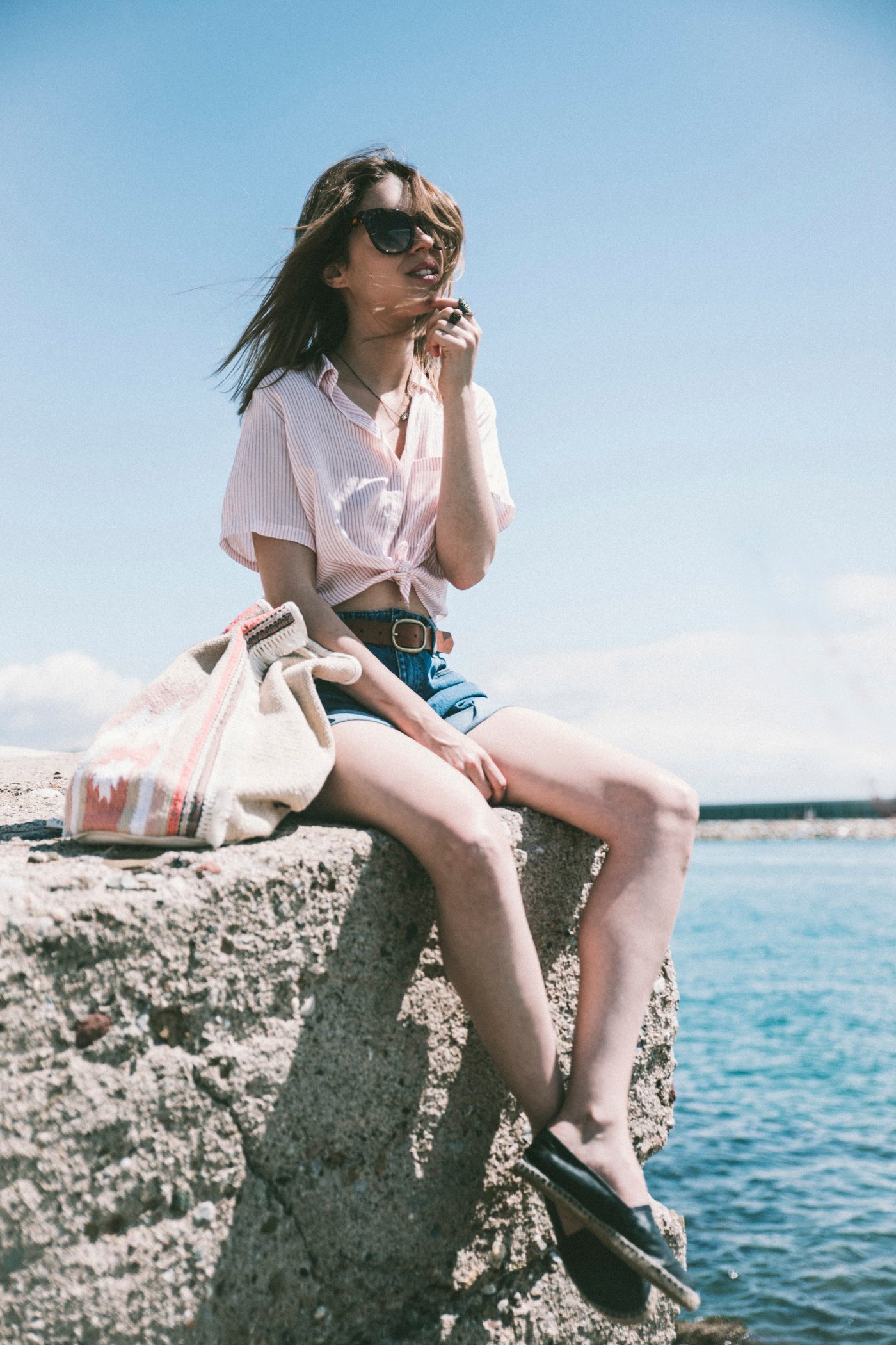 concurso-total_look-Bershka-shorts-denim-camisa_anudada-beach-summer-espadrilles-9