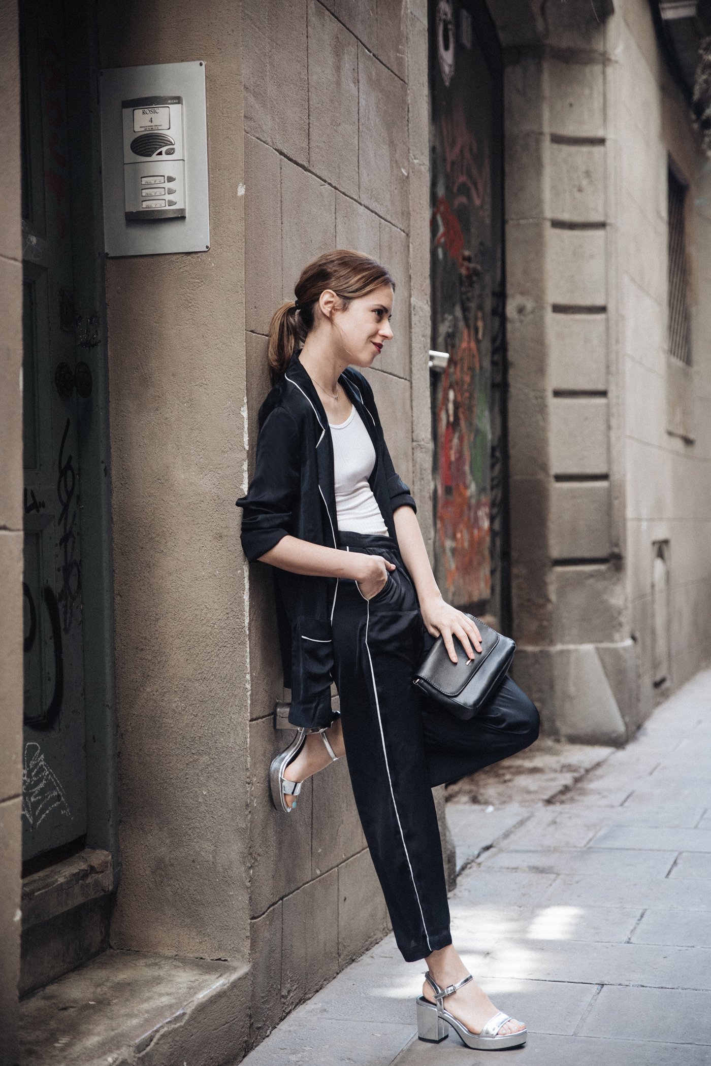 pyjama-bershka-pijama-sandals-glitter-barcelona-street_style-4