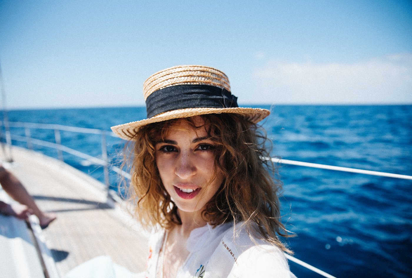 Summer-with-giogia-Armani-travel-grancanaria-velero-barco-verano-3