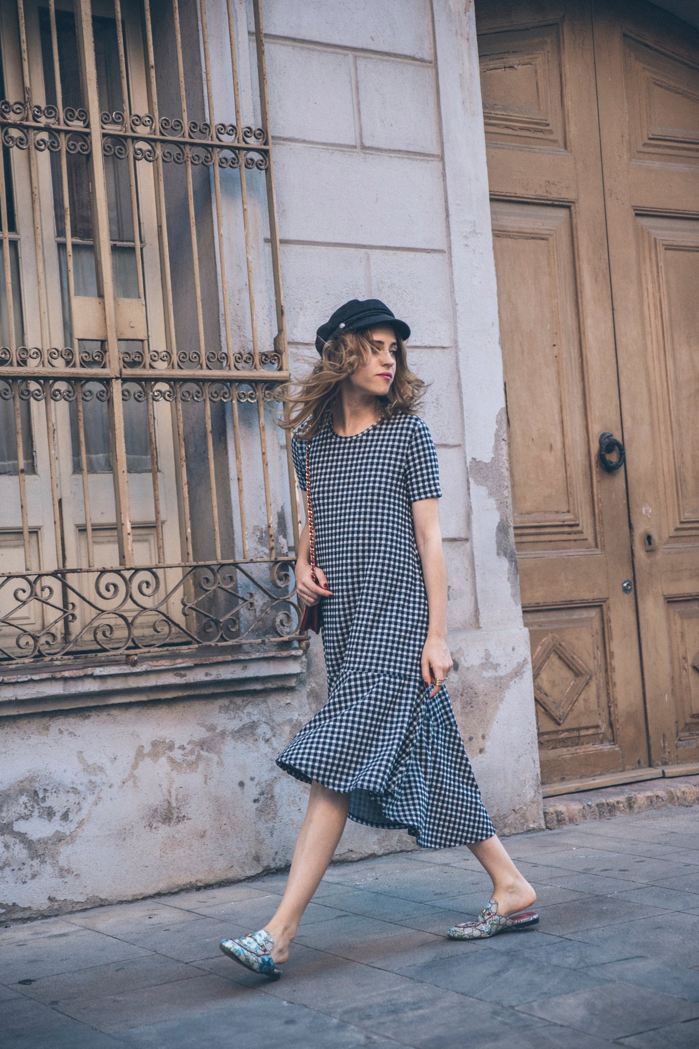 cuadros_vichy-vestido_Zara-Gucci_Slipper_Princetown-chanel-bag-street_style-6