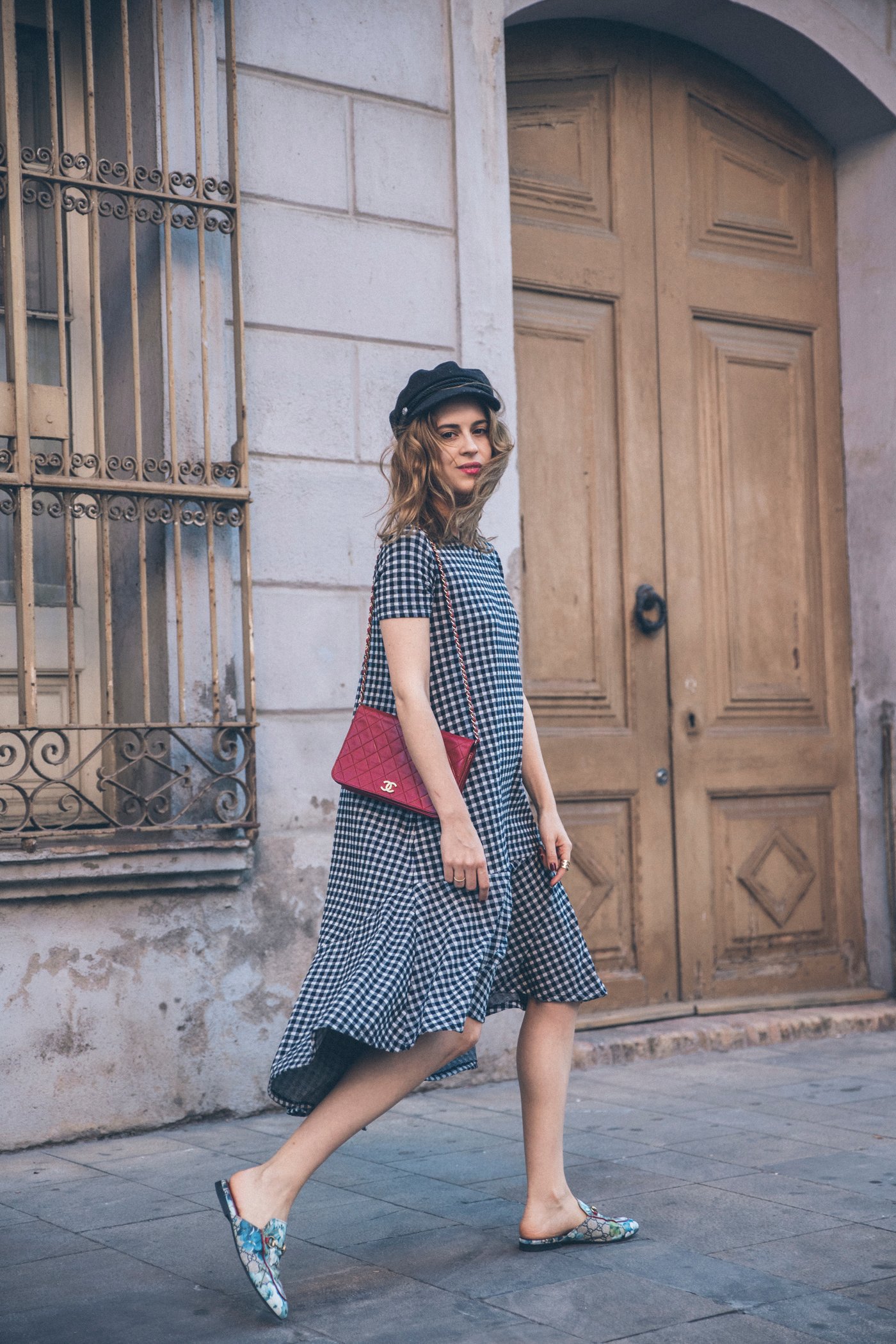 cuadros_vichy-vestido_Zara-Gucci_Slipper_Princetown-chanel-bag-street_style-8