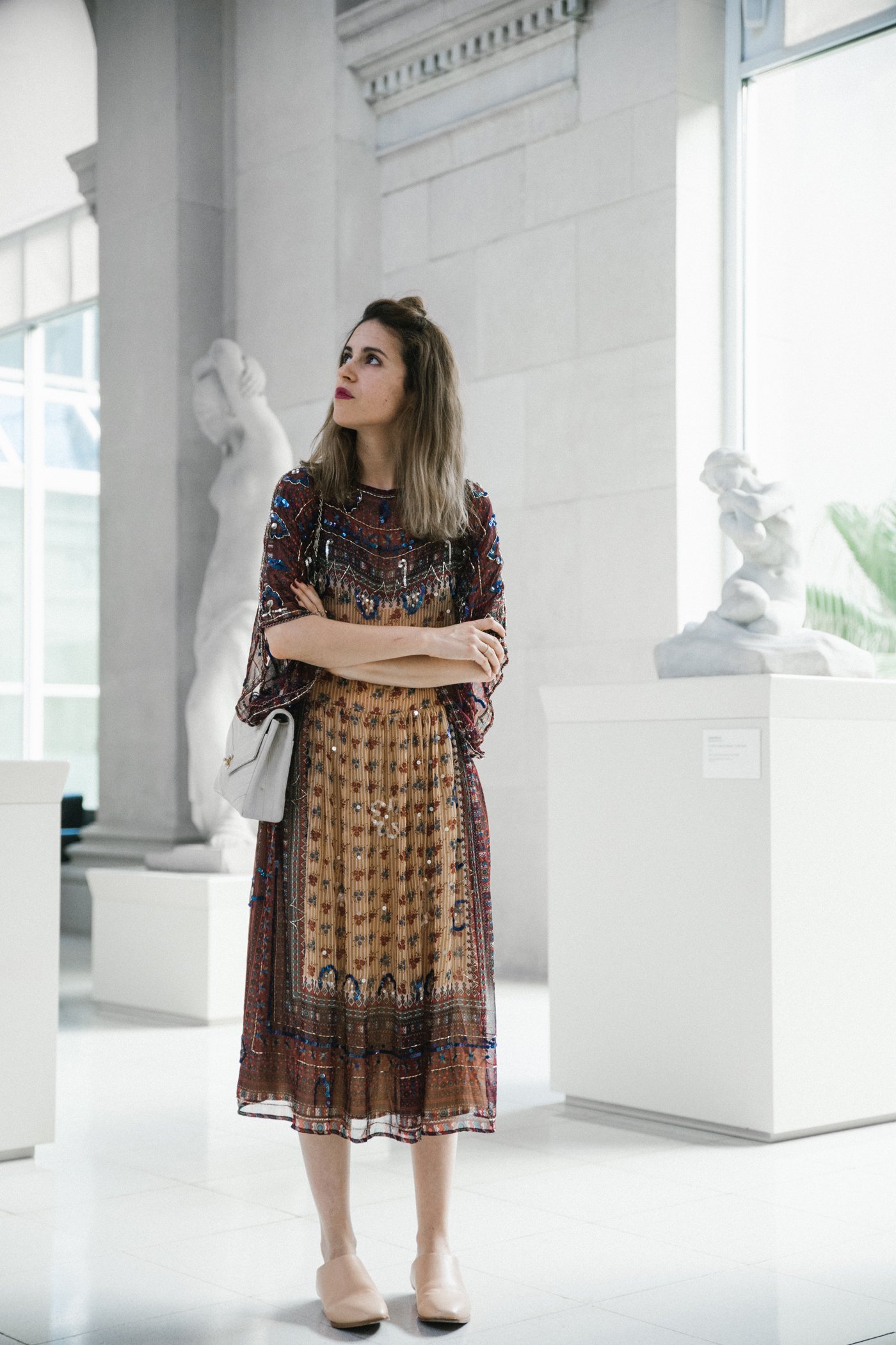 museo_Nacional_de_Catalunya-Vestido_Asos-Dress_Festival_Asos-Sequins-Andotherstories_shoes-Chanel_bag-Barcelona-8