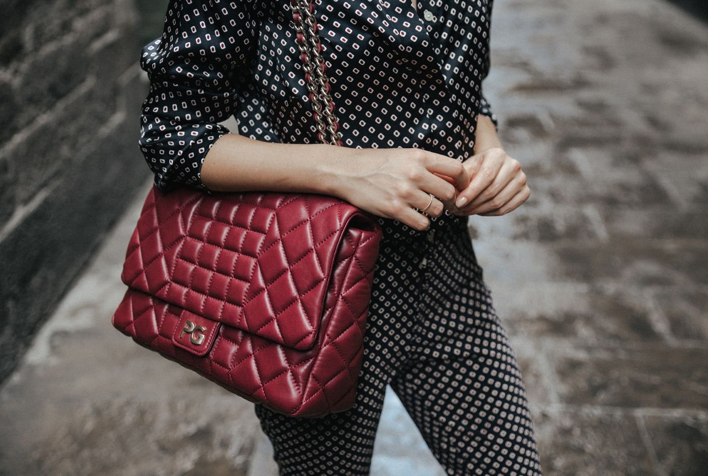 dansvogue purificacion-garcia-bolso-abrigo-rojo-zapato-chanel-barcelona-back-to-the-city-11-compressor
