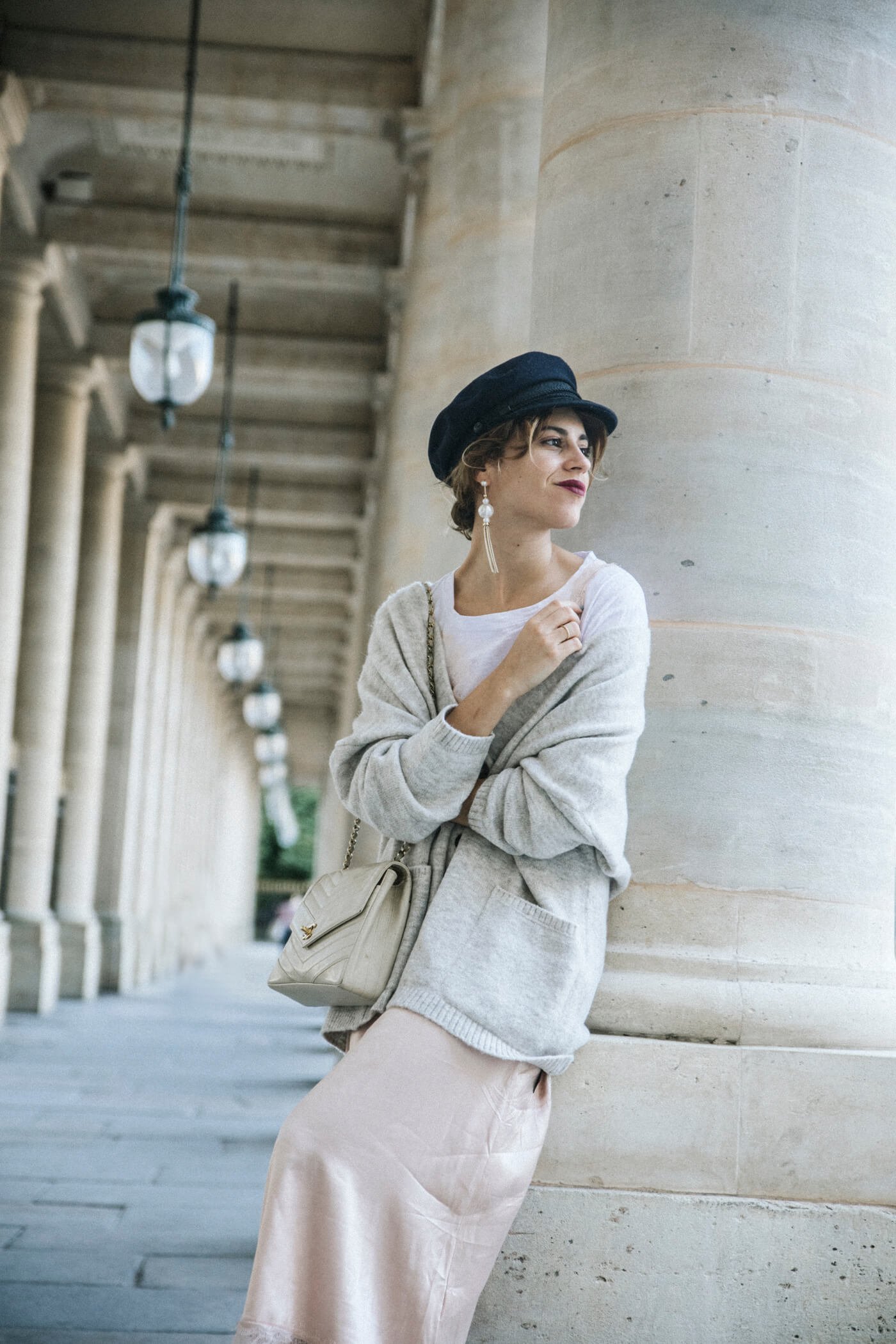 dansvogue paris palais royal vestido lencero converse zara perlas 15