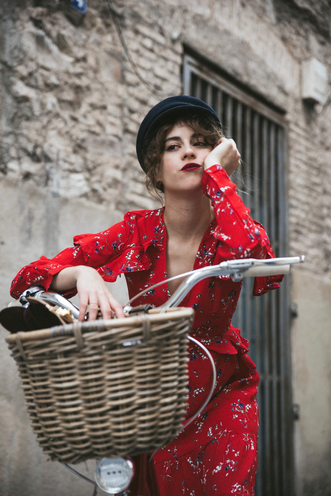 dansvogue-vestido-rojo-flores-asos-botines-lazo-5