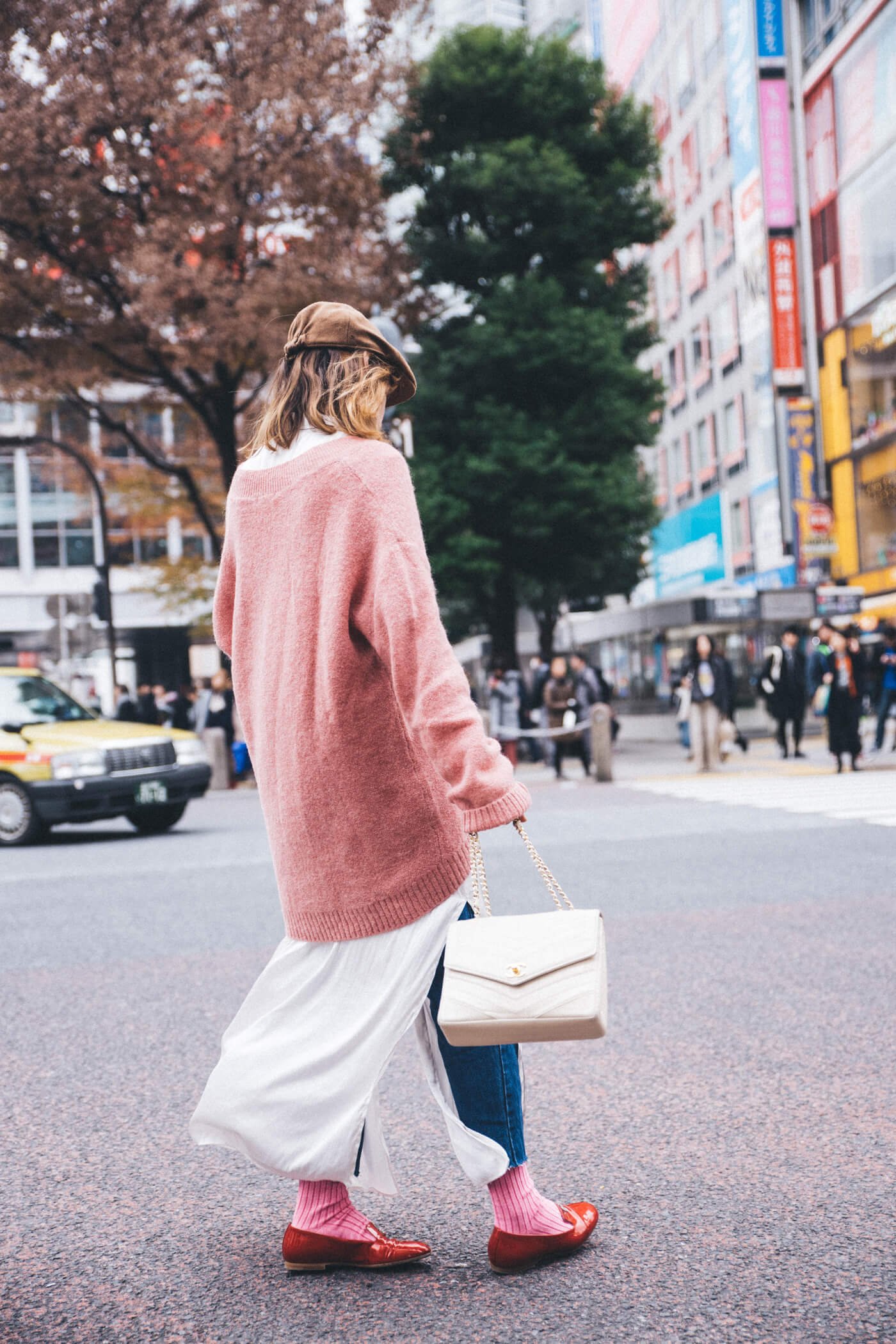 dansvogue shibuya japan street style white dress pink oversize 10