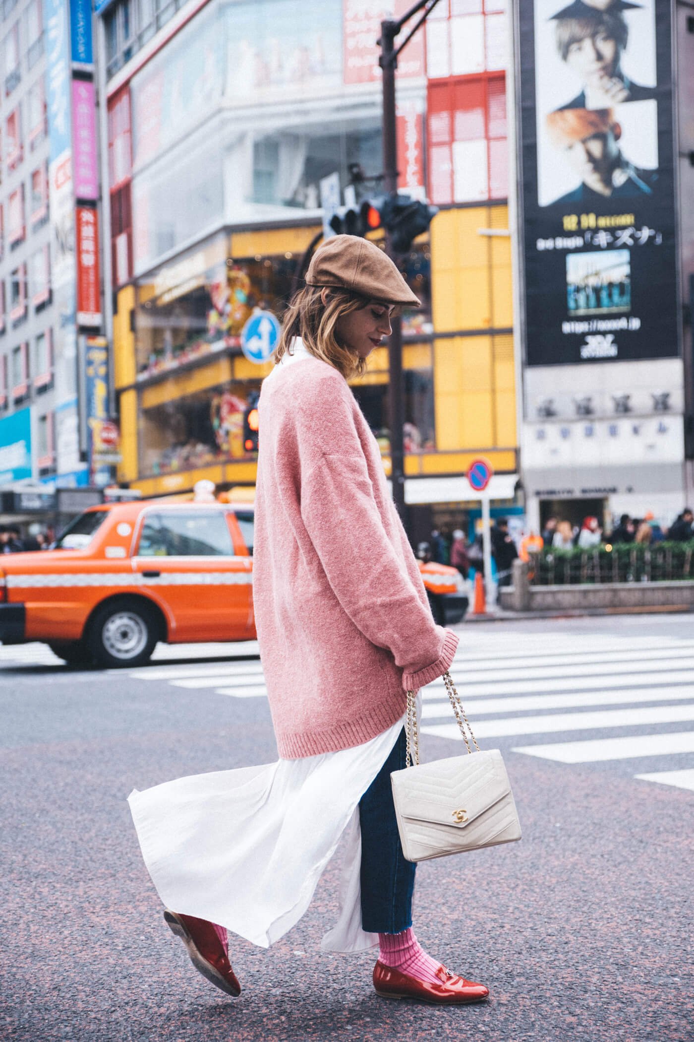 dansvogue shibuya japan street style white dress pink oversize 4