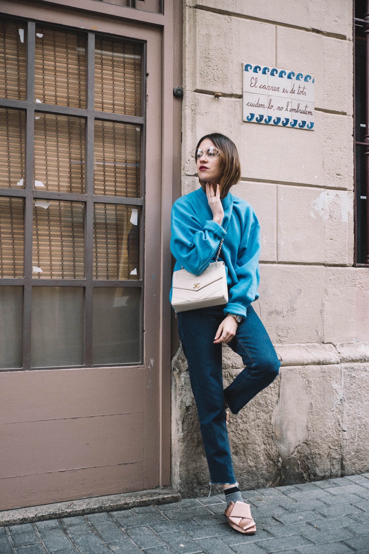 dansvogue gafas dior sudadera azul zara cluse vintage chanel hm conscious 5